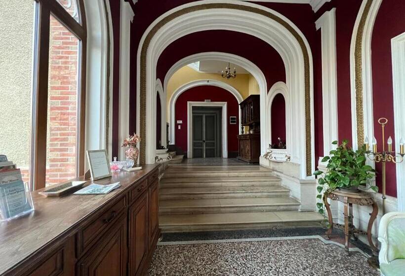 צימר Château De Crènille