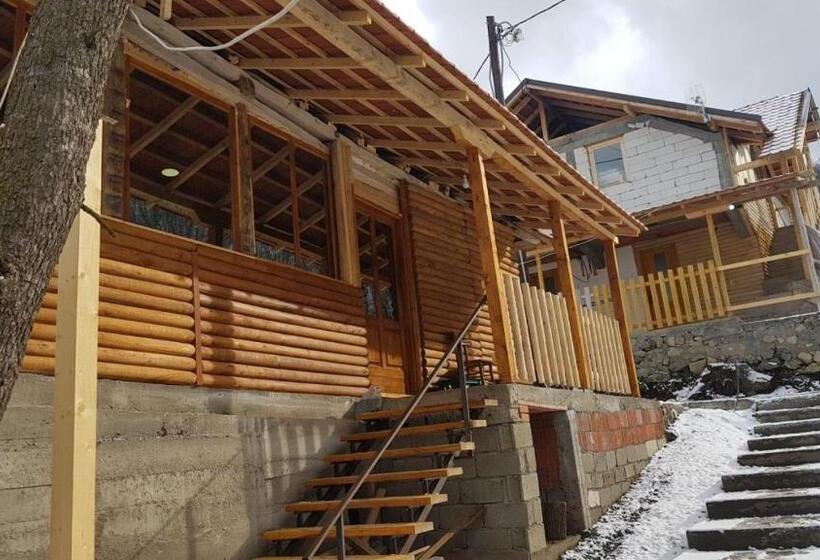 تختخواب و صبحانه Domacinstvo Kod Gere