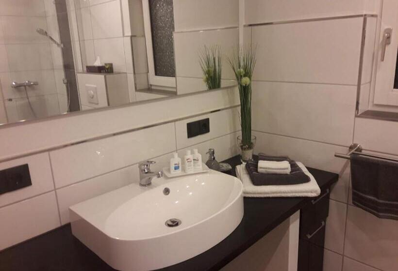 مبيت وإفطار Gästehaus Lifestyle