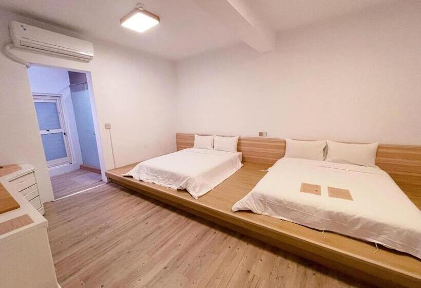 تختخواب و صبحانه Travel Life 源旅生活民宿