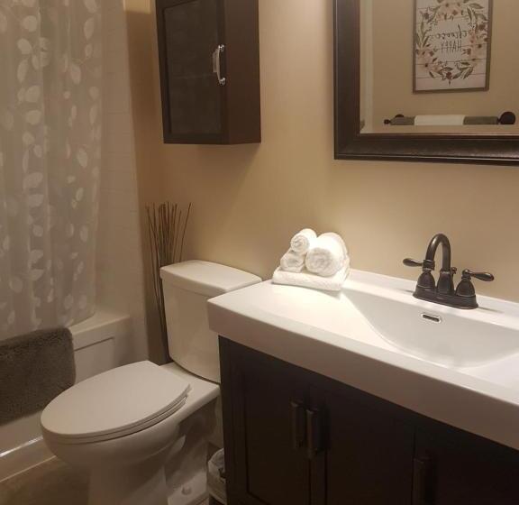 مبيت وإفطار Trinity Guest House