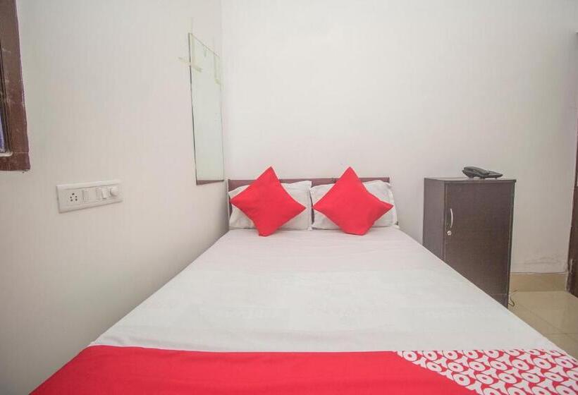 בית מלון כפרי Oyo Flagship 49649 Resort Sanghuri Bhangang