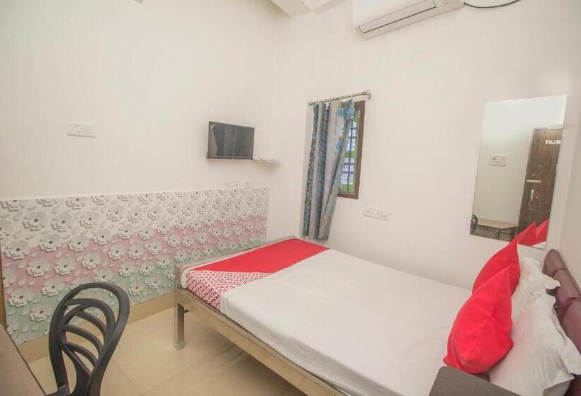 בית מלון כפרי Oyo Flagship 49649 Resort Sanghuri Bhangang