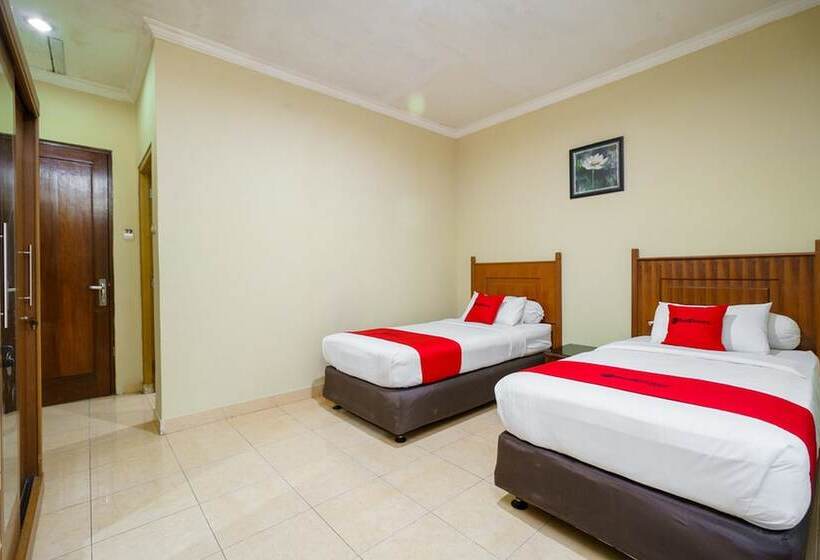 بنسيون Reddoorz @ Jalan Lintas Sumatera Lahat