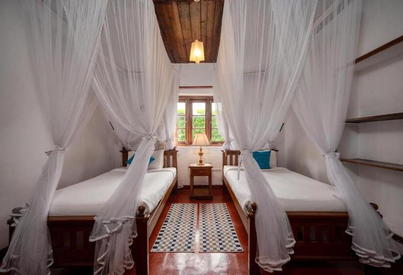 אתר נופש Kelburne Estate