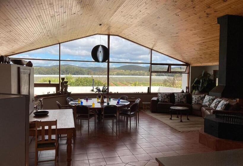 ベッドアンドブレックファースト Merwenstein   Guest House, Cottages, Studio Units