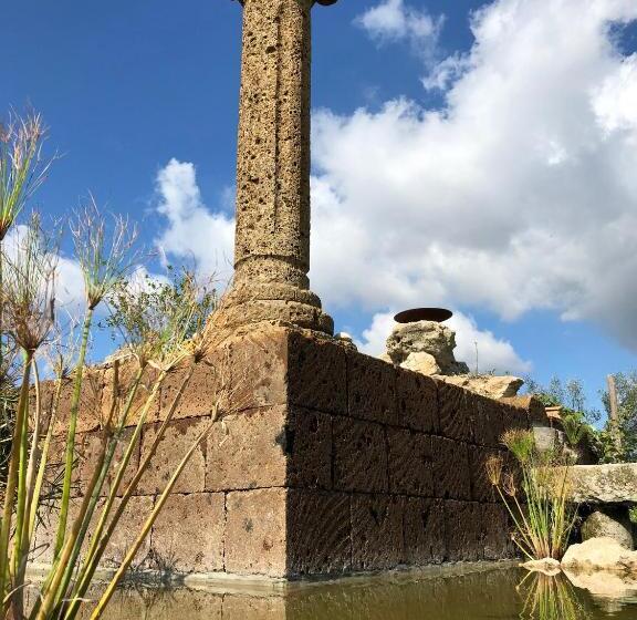 ホテル Resort Fonte Vulci
