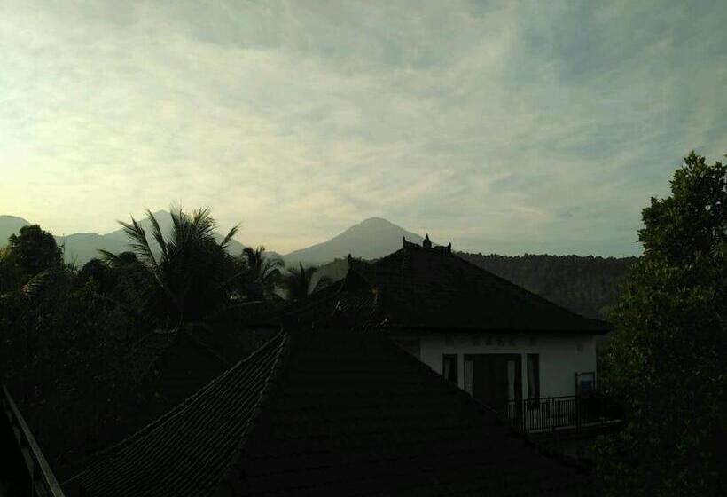 펜션 Adhitya Dharma Guest House