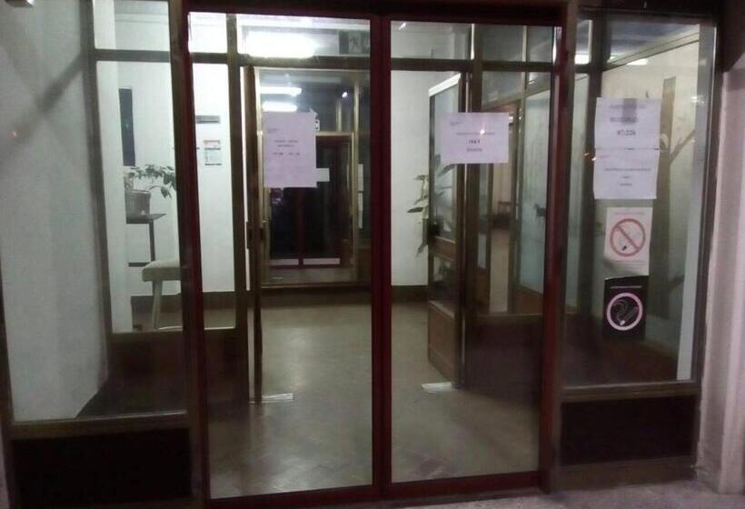 پانسیون Restoran Sa Prenoćištem žitište