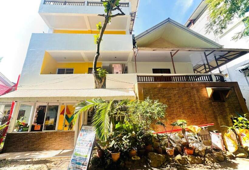 بنسيون Vicente Aguirre Rooms