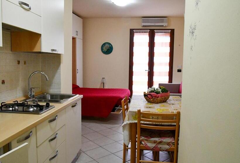 فندق Gli Angeli Agriturismo