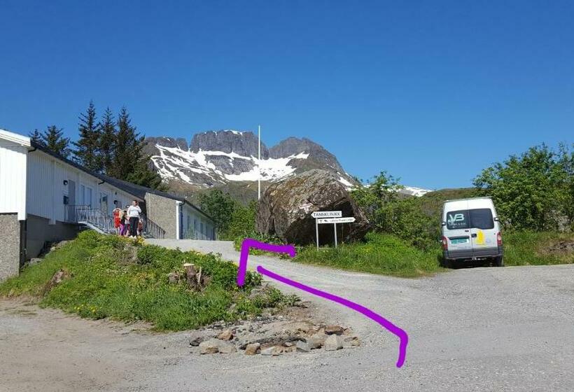 모텔 Sørvågen Inn