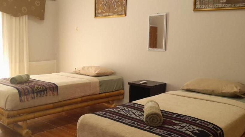 פנסיון Selong Belanak Bungalows