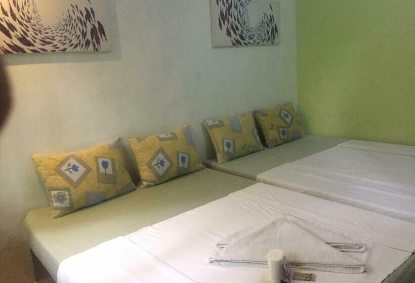 فندق صغير Ellen S Resort