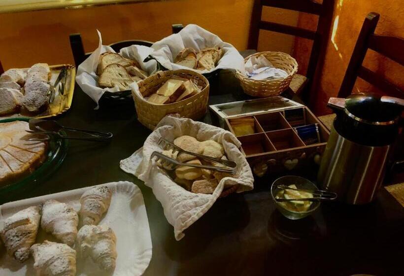 ホテル Agriturismo Santa Lucia