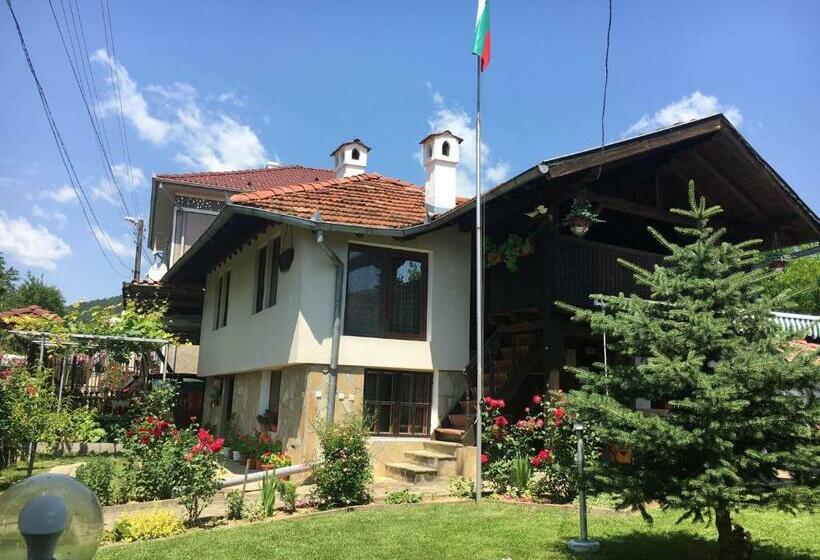 پانسیون Dyadovata Kashta