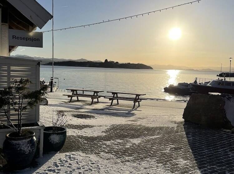 膳宿费 Sjøberg Hotell Og Ferie Leiligheter