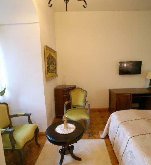 민박 Theresia Chateau   Bernolákovo