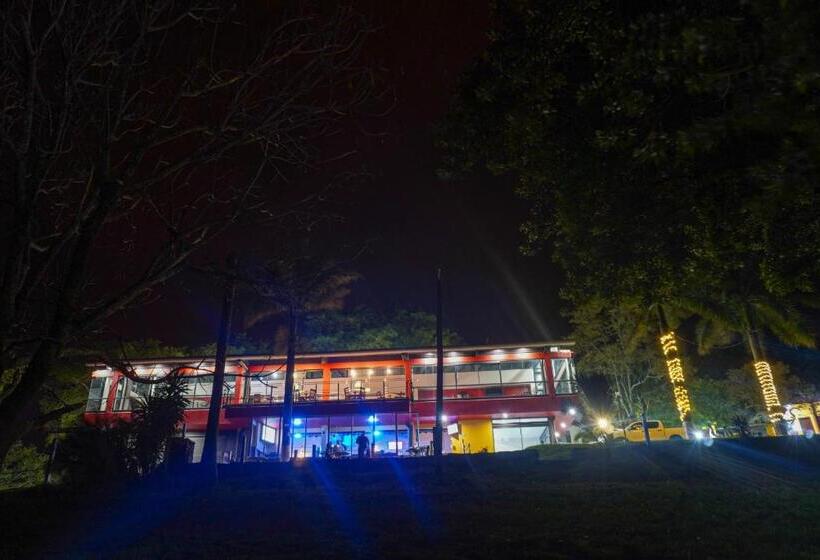 酒店 Puerto San Luis