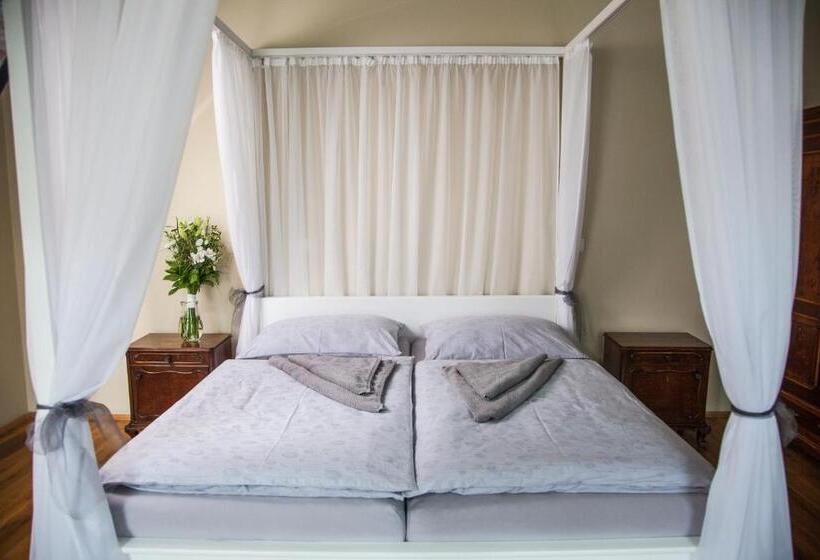 پانسیون Althanský Palác