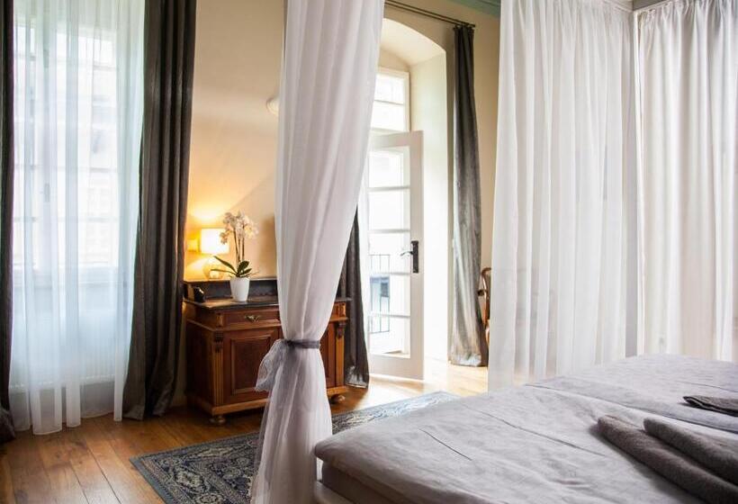 پانسیون Althanský Palác