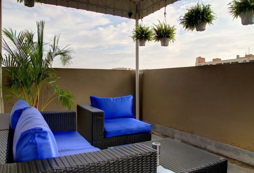 Apollo Inn   Hostel