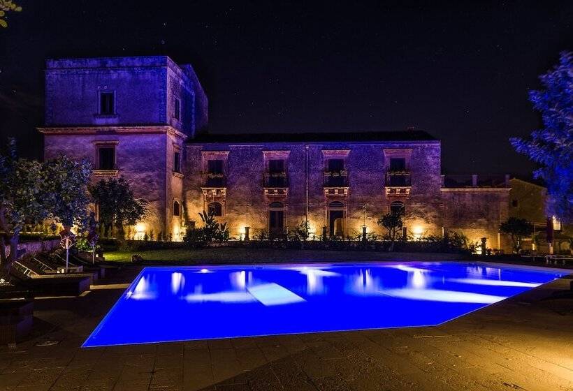 تختخواب و صبحانه Borgo Del Carato