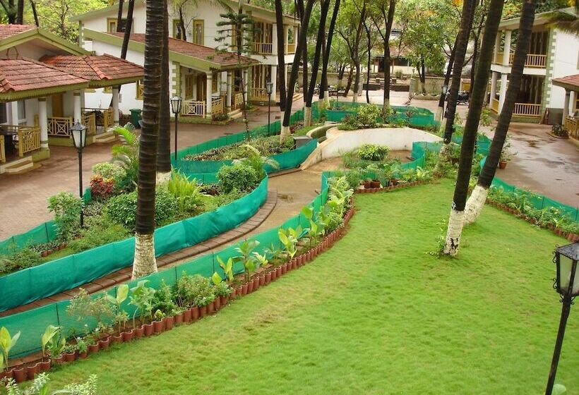 Golden Swan Beach Resort