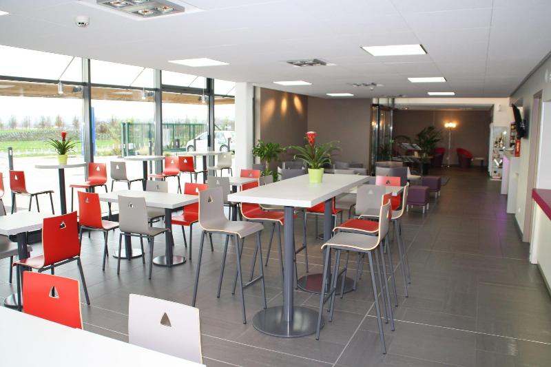 ホテル Akena City Reims Bezannes