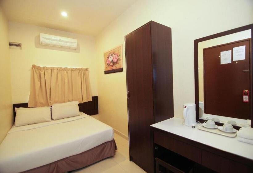 בית מלון כפרי Anggerik Lodging