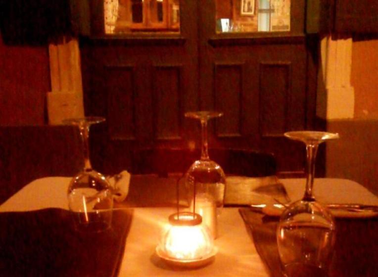 فندق Hostería Restaurante Del Puerto