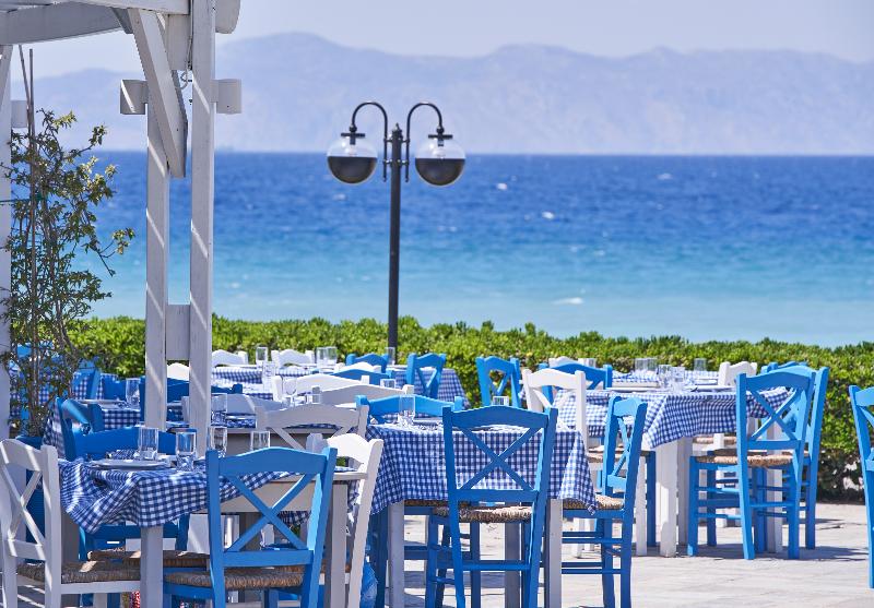 هتل Blue Bay