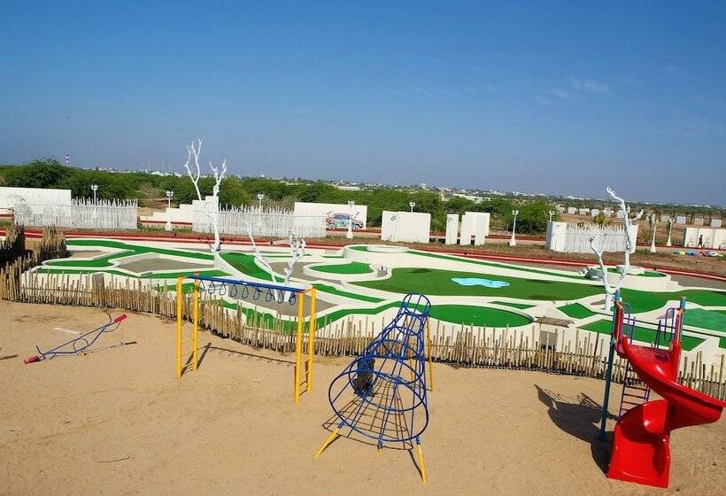 Отель Serena Beach Resort