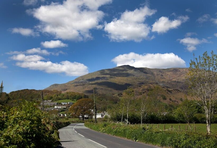 酒店 The Coniston Inn   The Inn Collection Group