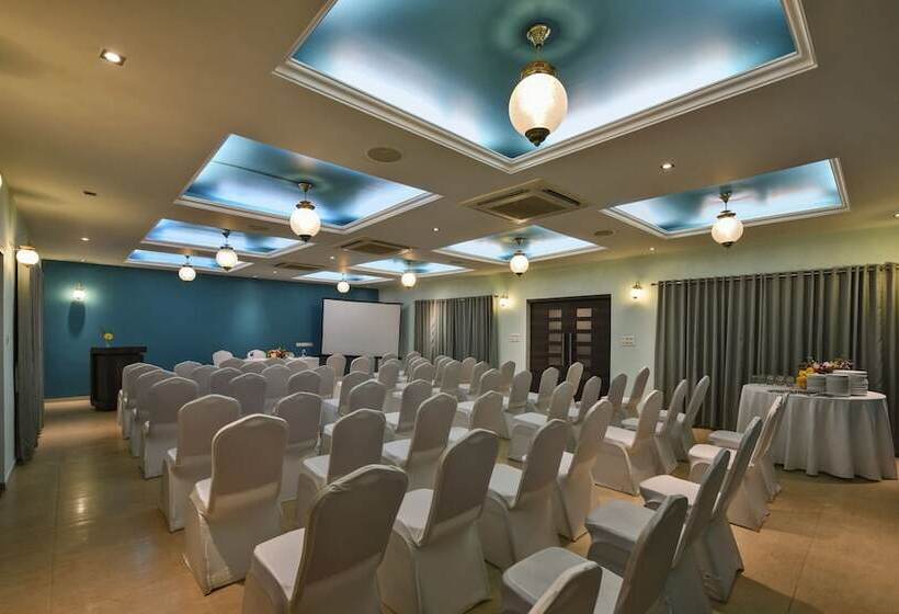 فندق The Fern Samali Resort