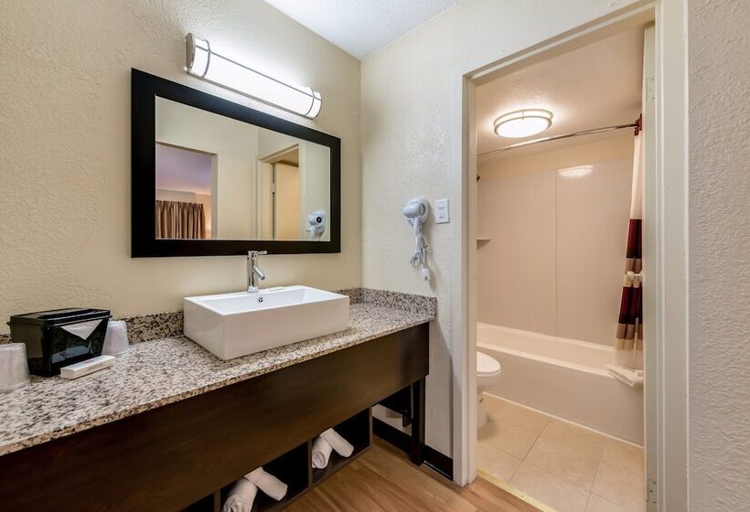 مُتل Red Roof Inn Marion, In