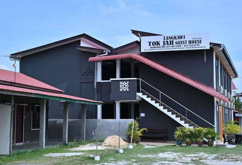 مُتل Langkawi Tok Jah Guest House Pantai Cenang