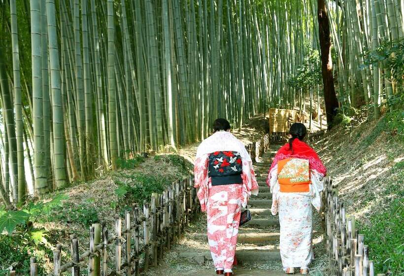 Omotenashi Lab   Hostel