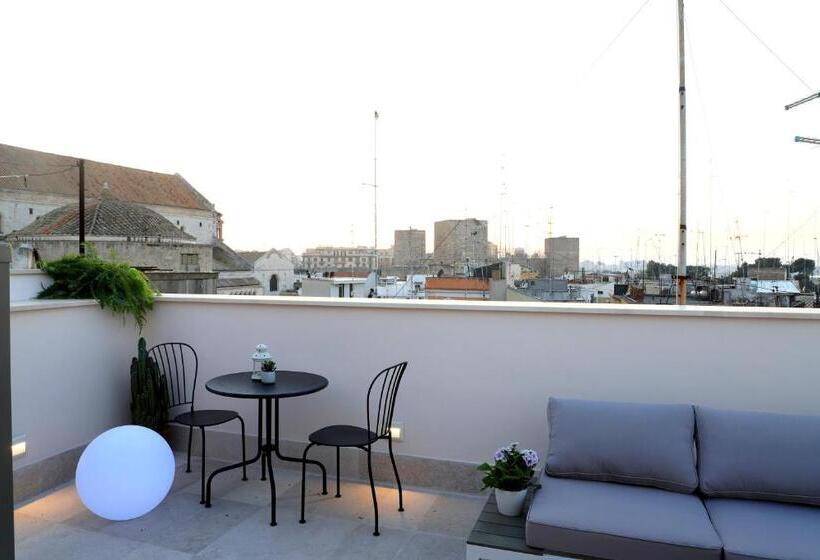 تختخواب و صبحانه Vista Borgo Antico