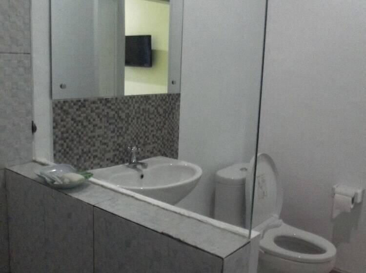 هتل Komodo Boutique