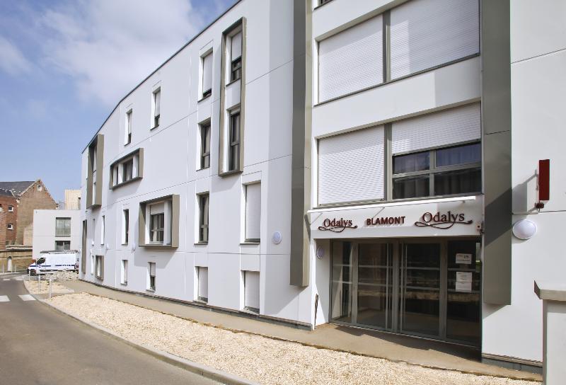 בית מלון כפרי Odalys City Amiens Blamont