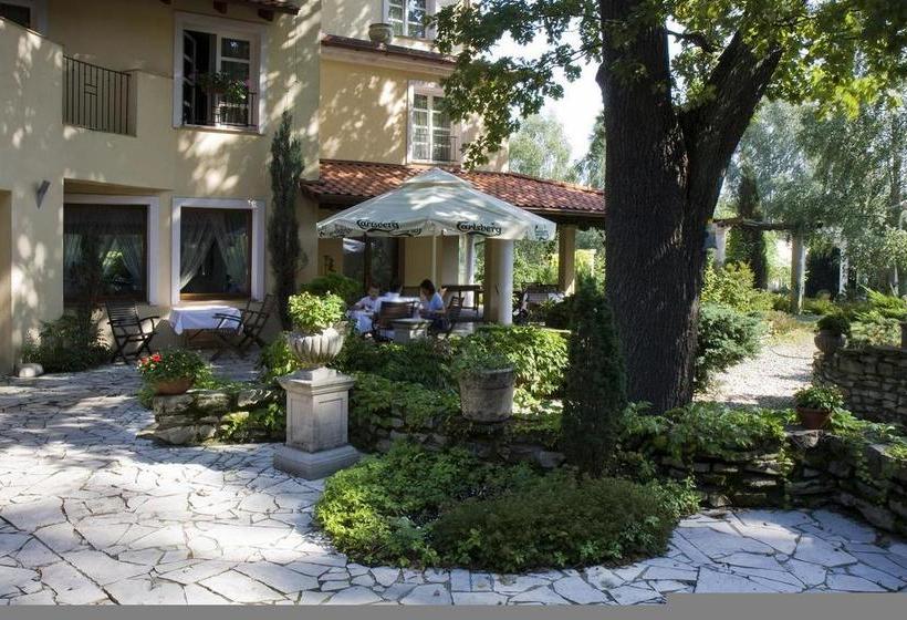 هتل Villa Park Wesola