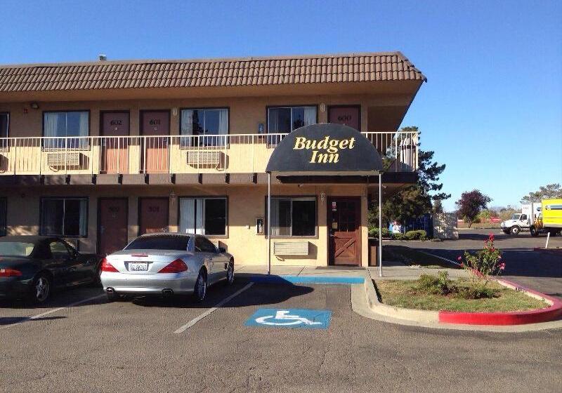 汽车旅馆  Budget Inn Expressway Hub