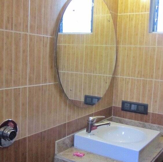 בית מלון כפרי Bhammar S Inn   A Pure Veg