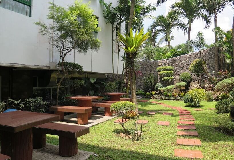 فندق Emiramona Garden