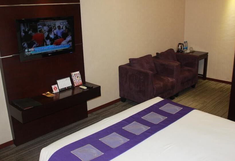 Metro Hotel Jababeka