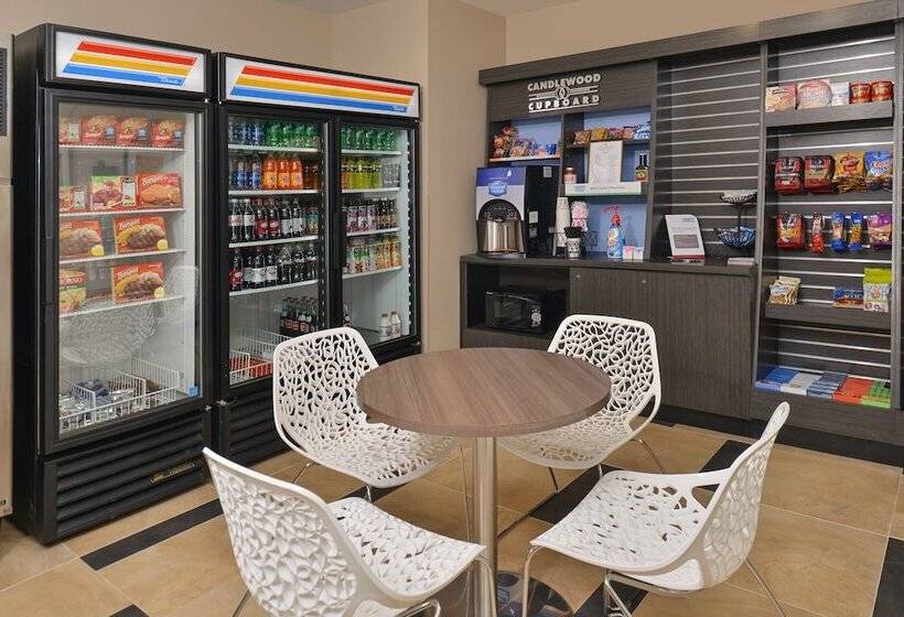 호텔 Candlewood Suites Kenedy, An Ihg