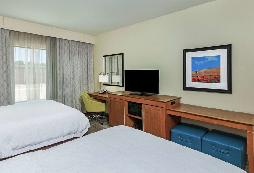 فندق Hampton Inn & Suites Claremore