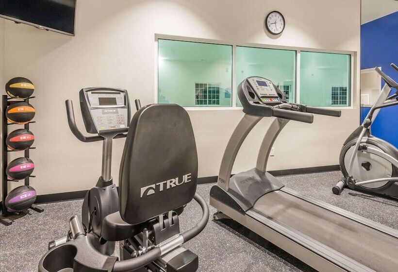 Microtel Inn & Suites By Wyndham Altoona