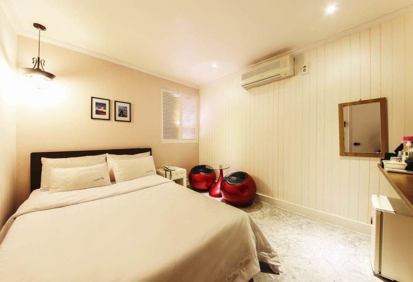 Fotos del hotel Goguma:  11